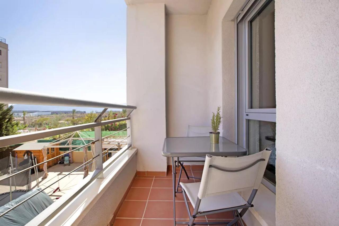 Malaga Campus Apartment Parking Included Luaran gambar