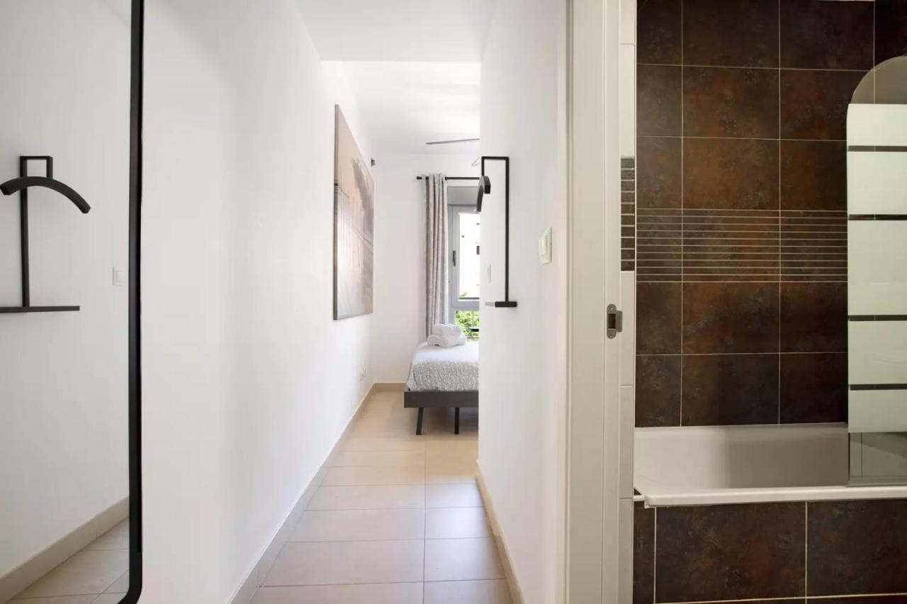 Malaga Campus Apartment Parking Included Luaran gambar