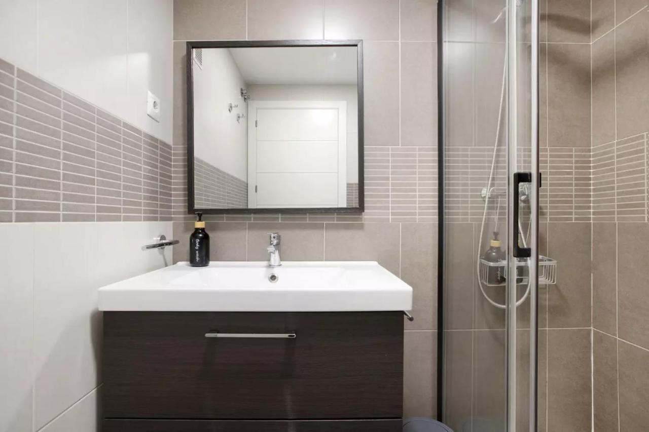 Malaga Campus Apartment Parking Included Luaran gambar